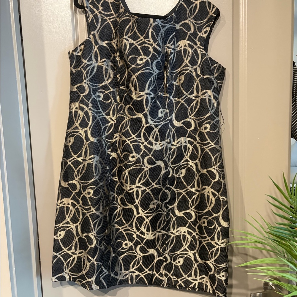 NWOT Black and Gold Sheath dress